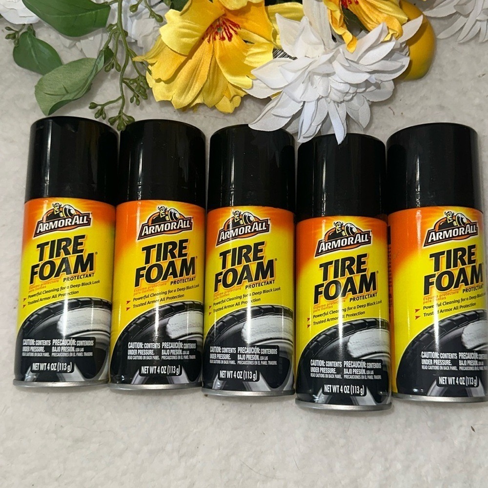 Armor All Tire Foam Protectant 4oz Spray Cans Lot of 5 Deep Black Look Cleaning